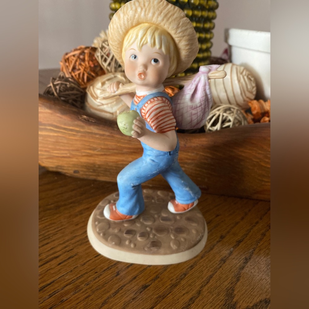 Vintage Lenox Fine Porcelain Figurine Thursday's Child Days of the Week Series